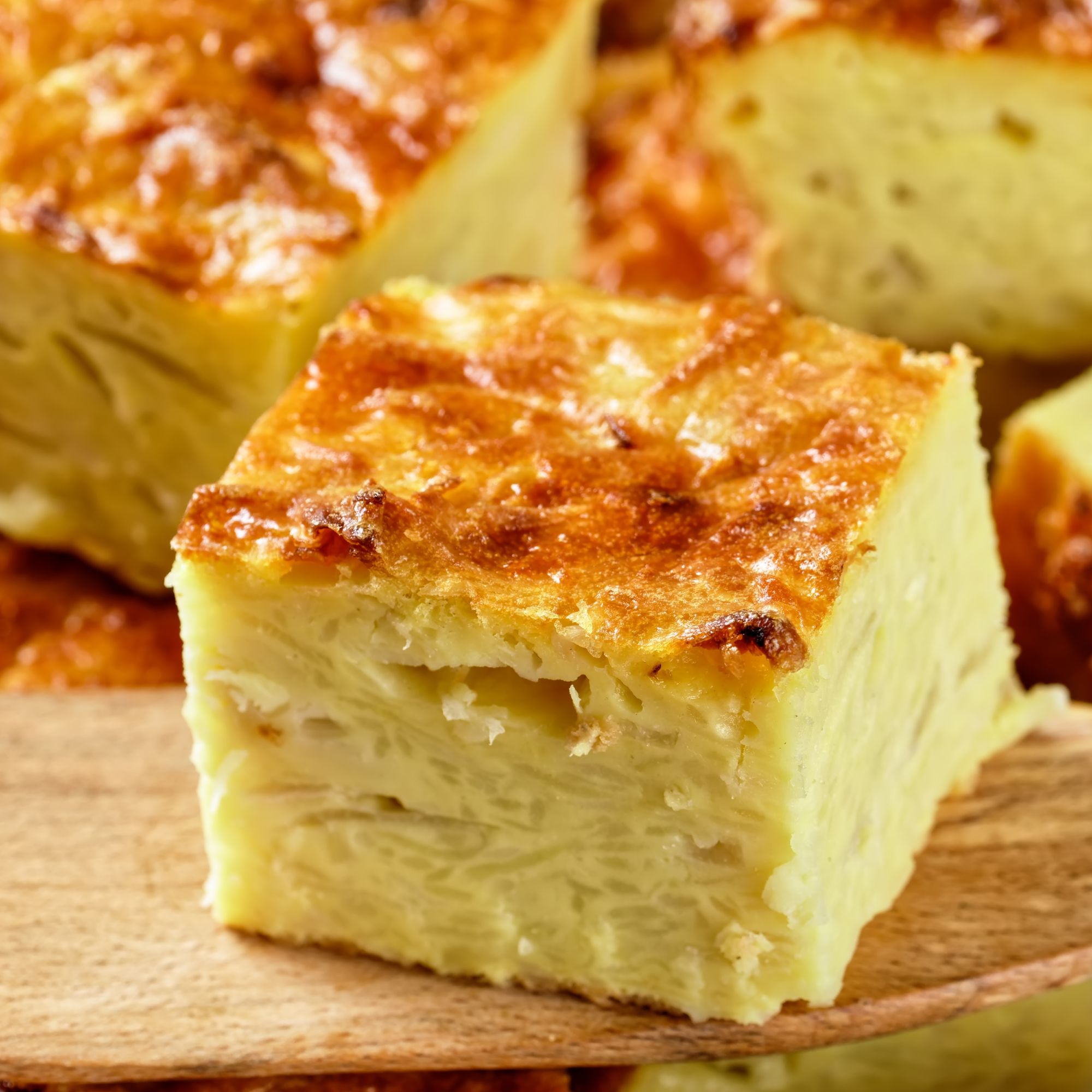 Easy Potato Kugel Recipe that&amp;#39;s Crispy and Delicious! - UK Jewish Life