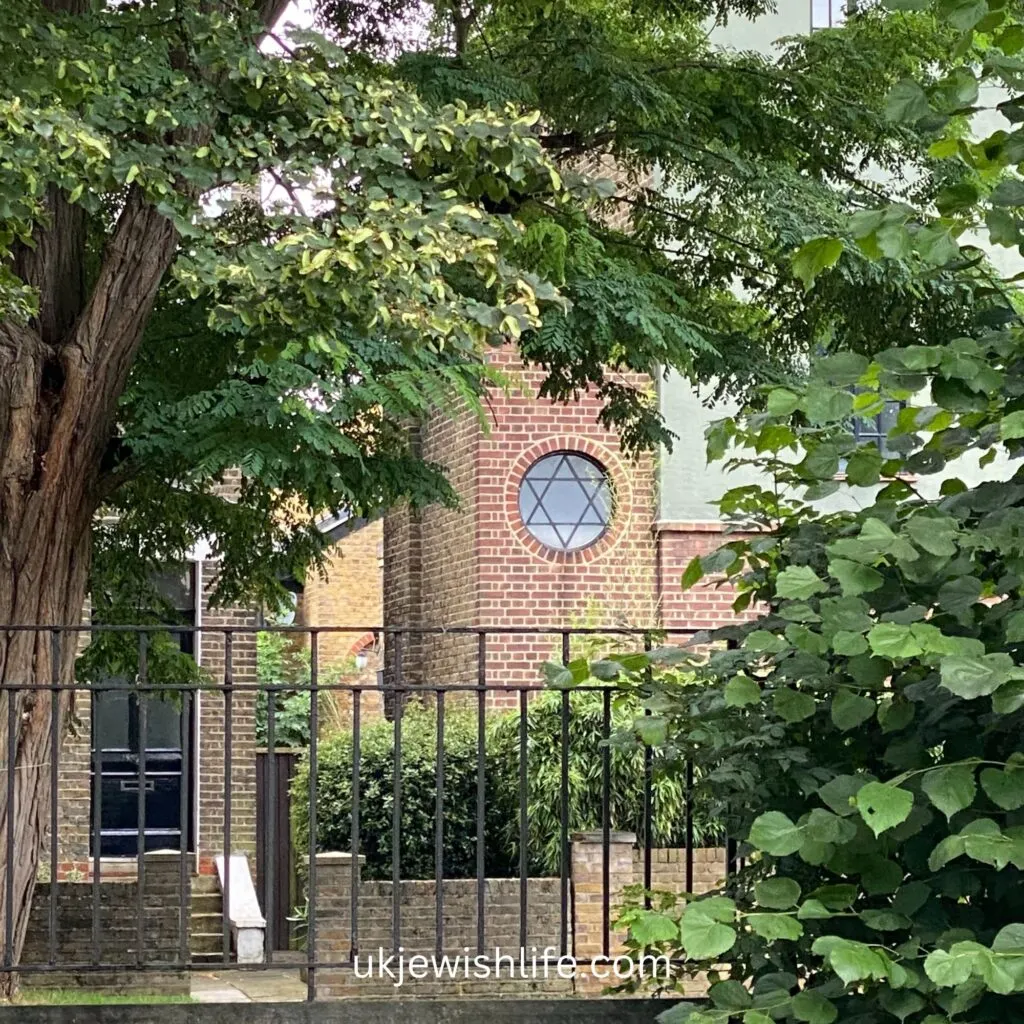 Star of David on the former South West London Synagogue